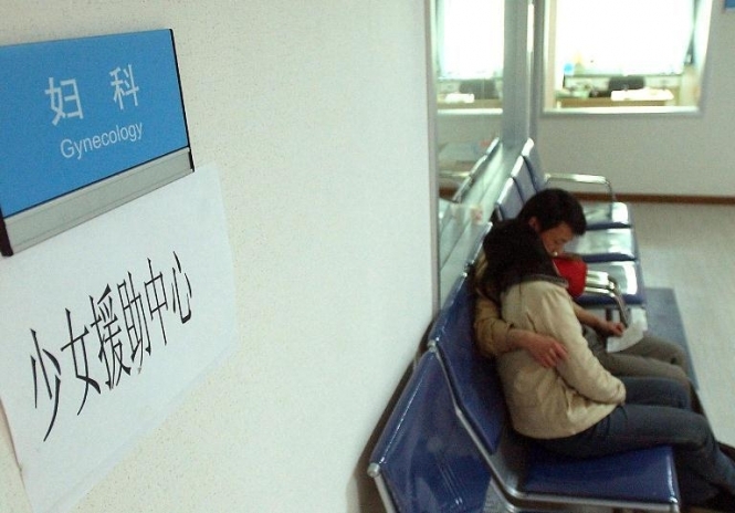 У Китаї 27-річну жінку змусили зробити аборт на сьомому місяці