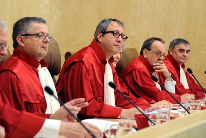 Суд Німеччини відклав рішення з приводу антикризового фонду