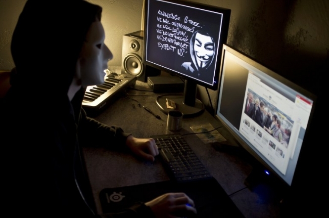 У США банду хакерів на чолі з киянином звинувачують у крадіжці $15 млн