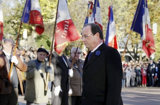 Радикали освистали Олланда під час церемонії пам'яті ветеранів Першої світової війни