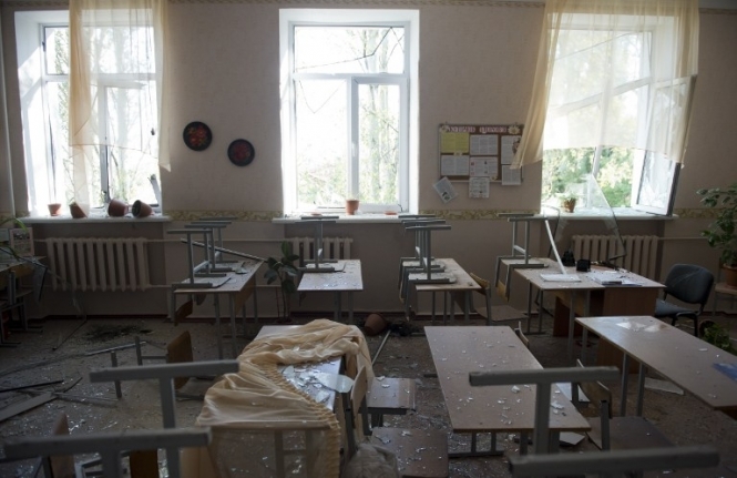 Війна серед білого дня: сьогодні від снарядів у Донецьку загинуло 10 людей, - фото 18+