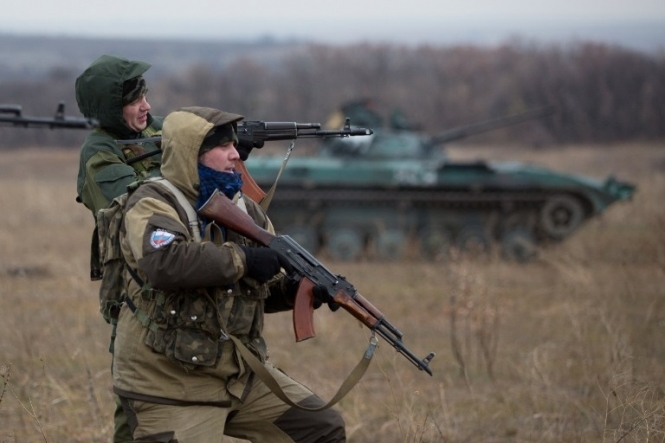 Террористы из гранатометов обстреляли украинских бойцов возле Трехизбенки, - Москаль