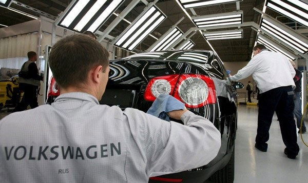 Volkswagen скорочує виробництво в Росії