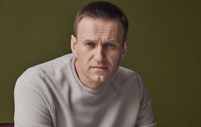 Навального отруїли бойовою отрутою з групи 
