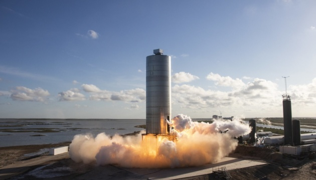 SpaceX успішно випробувала прототип корабля для польотів на Марс