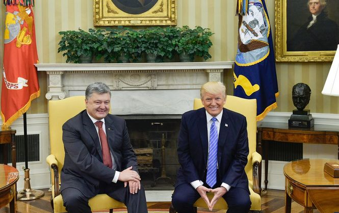 Порошенко после встречи с Трампом заверил, что Украина имеет твердую поддержку со стороны США