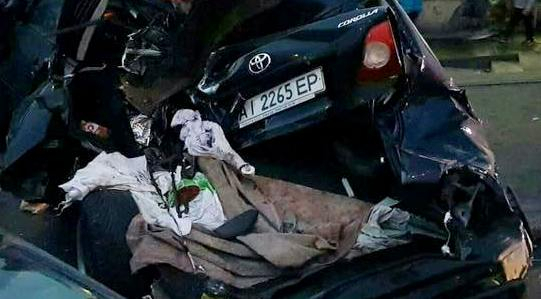 ДТП у Києві: шість автомобілів розбито, одна людина в реанімації, – ФОТО, ВІДЕО