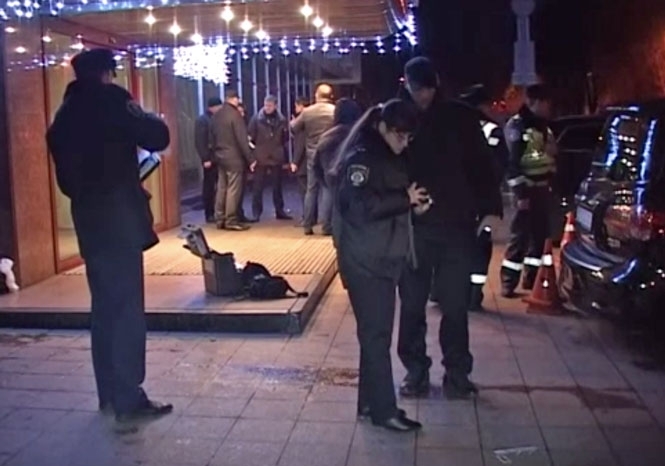 Нардепи, у яких вночі в Києві кинули гранату, не постраждали, - міліція