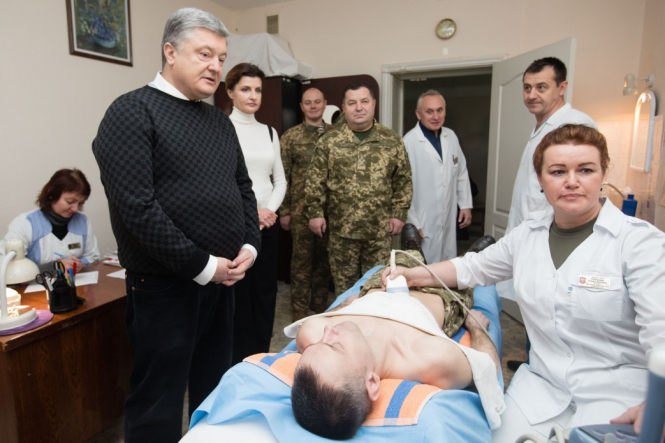 Следующие переговоры по освобождению заложников состоятся 10 января, - Порошенко