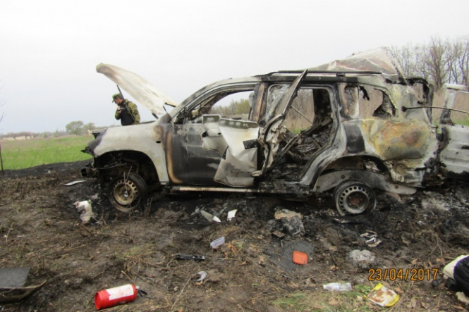 Підрив авто ОБСЄ на Луганщині  СБУ розслідує як теракт 

