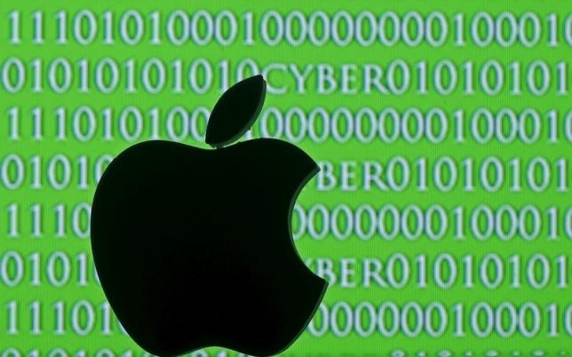 Apple перемогла у суді з ФБР щодо зламу iPhone