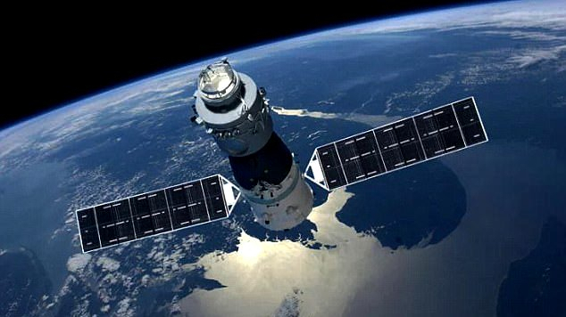 Китайская космическая станция бесконтрольно падает на Землю, - СМИ