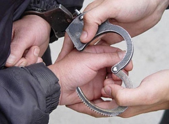 Суд заарештував цивільного, якого затримали разом прокурорами-корупціонерами