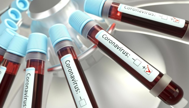 Скільки часу після одужання від коронавірусу людина залишається заразною