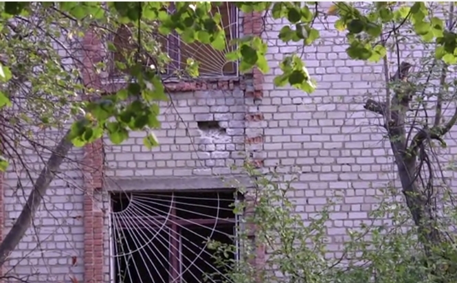 В Харькове неизвестные из гранатомета обстреляли военкомат, - видео