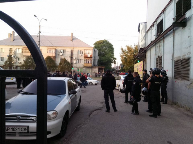 Полиция задержала 17 нападающих участников Фестиваля равенства в Запорожье