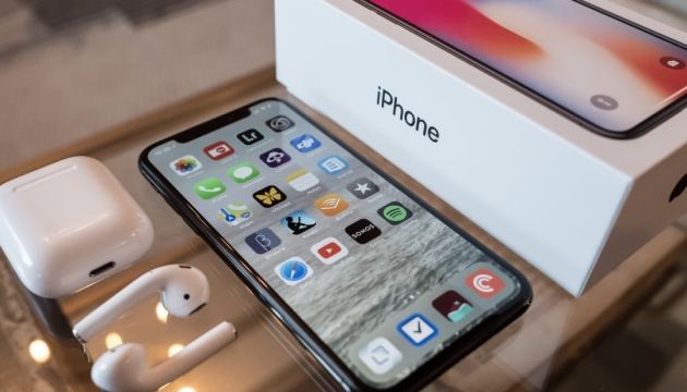 Apple попередила про тимчасовий дефіцит iPhone через коронавірус