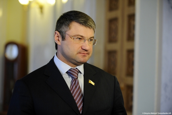 Нардеп Міщенко запропонував заборонити голосування руками