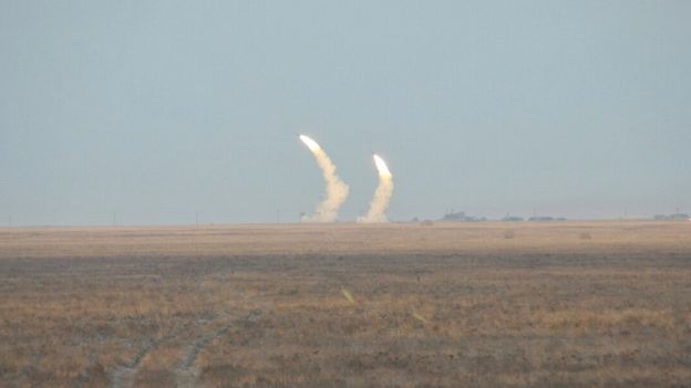 На півдні України ракетні війська вчились збивати безпілотники, - ВІДЕО
