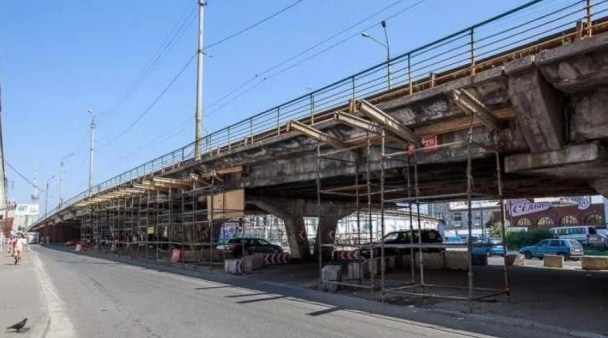 С 18 августа будет перекрыто движение транспорта на Шулявском мосту из-за реконструкции