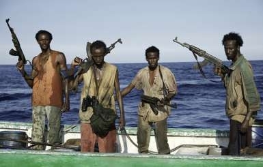 У побережья Нигерии пираты похитили 12 моряков из швейцарского торгового судна