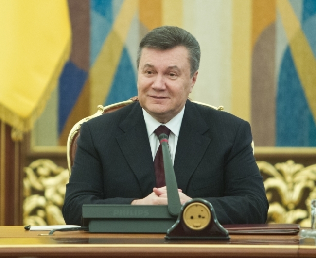 Янукович: мені подзвонили і радісно сказали, що парламент розблокований