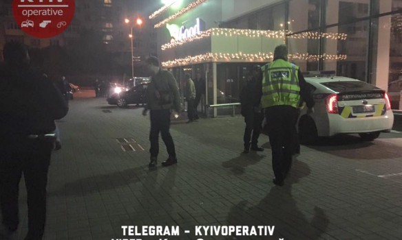 У Києві сталася бійка з різаниною між колишнім бійцем АТО і прихильниками терористів

