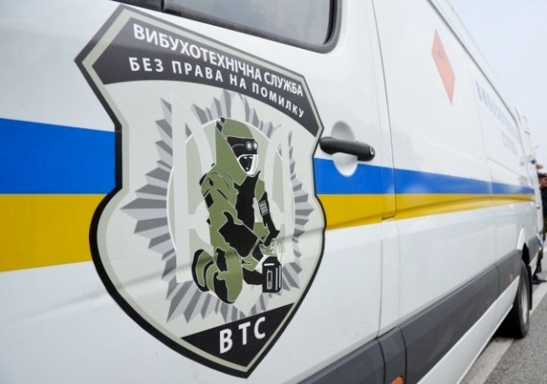 От взрыва гранаты в Киеве погиб человек