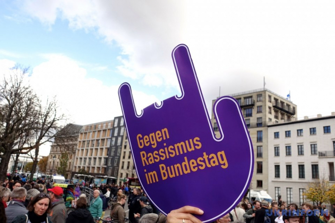 Берлін протестує проти депутатів 