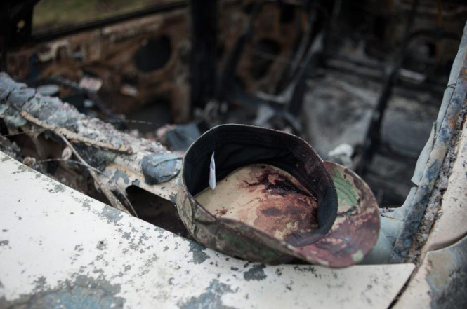 Від опівночі один український військовий загинув, двоє поранені, – штаб АТО