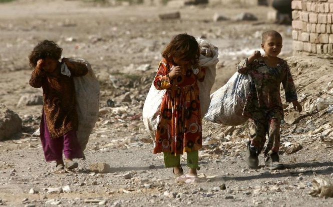 Щонайменше шестеро дітей загинули в Пакистані через замасковану під іграшку бомбу