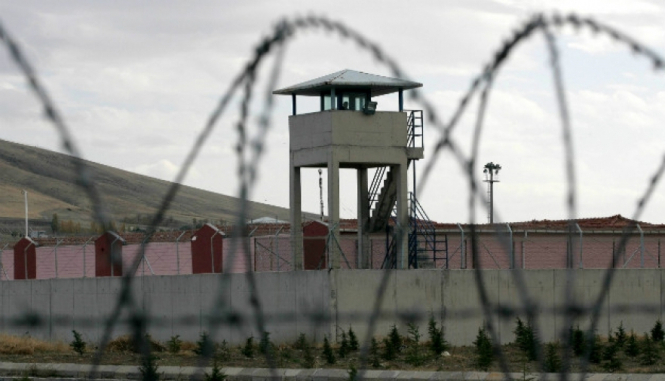 Четверо в'язнів втекли з берлінської в'язниці