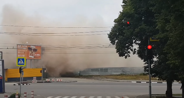 В Харькове взорвали пятиэтажку - ВИДЕО