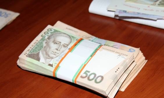 У Запоріжжі співробітниця банку вкрала 200 тис грн із рахунків клієнтів