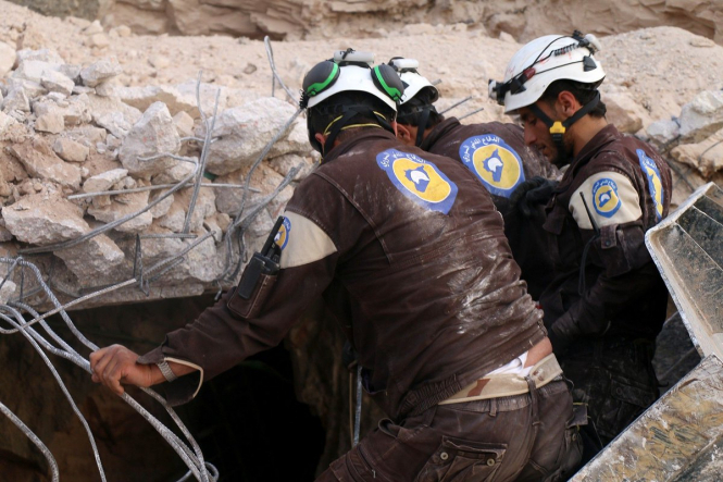 У сирійському місті Ідліб винищувачі знищили останній госпіталь