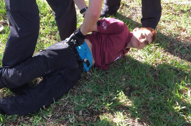 Стрілянина в школі Флориди: стрілець зізнався у скоєному 

