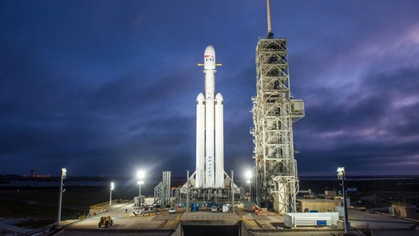 Запуск ракеты Falcon Heavy от SpaceX, - ОНЛАЙН