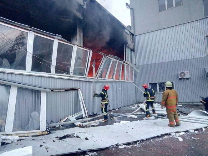 В Киеве на Туполева произошел масштабный пожар на складе