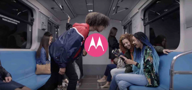 Motorola сняла в Киеве промо ролики для смартфонов