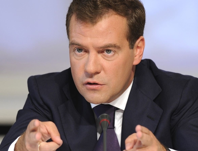 Требования Украины о льготной цене на газ - шантаж и хамство, - Медведев