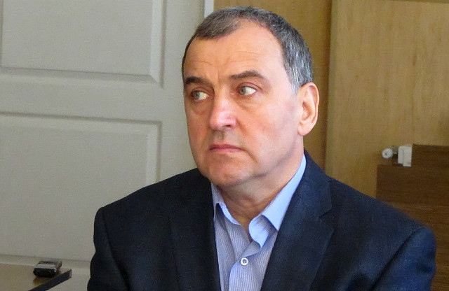 Екс-голову ДАІ Полтавщини визнали винним у хабарництві, він втік до Криму
