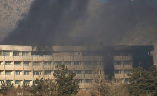 Внаслідок нападу на готель у Кабулі могли постраждати українці
