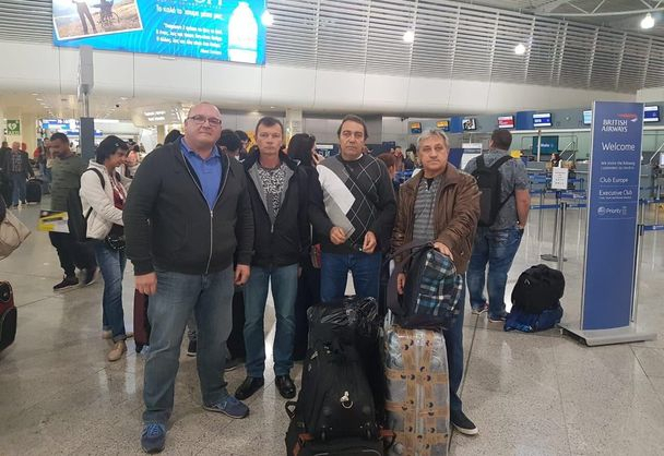 Из Греции вернулись трое украинских моряков