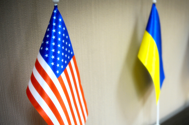 США можуть надати Україні нове летальне озброєння, - сенатор