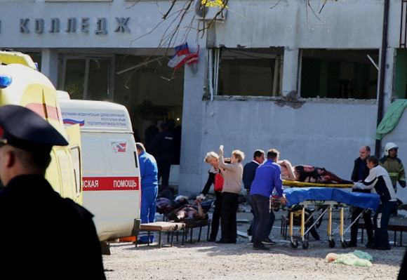 В колледже в Керчи ранения получили 53 человека, из них 12 в тяжелом состоянии