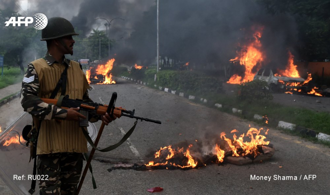 В Индии 29 человек погибли и 200 получили ранения из-за протестов против ареста местного гуру