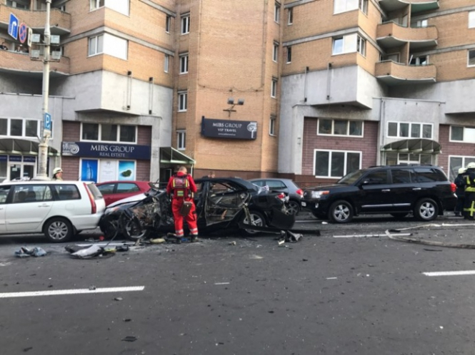 У центрі Києва вибухнула машина: загинув чеченський розвідник, який воював в АТО