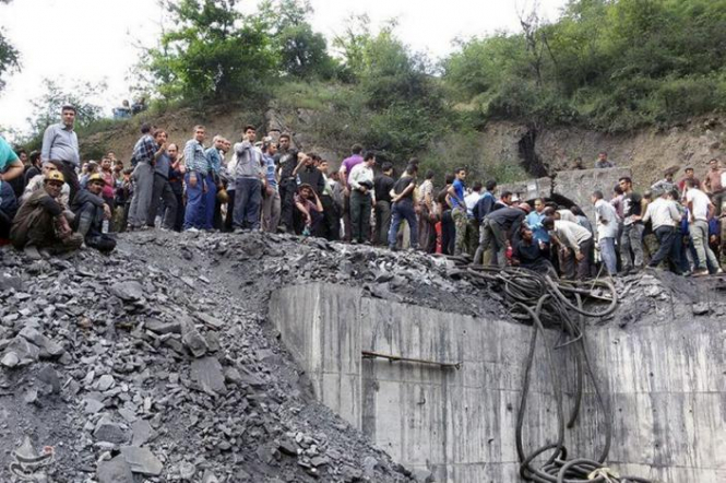Вибух на шахті в Ірані: 35 людей загинули