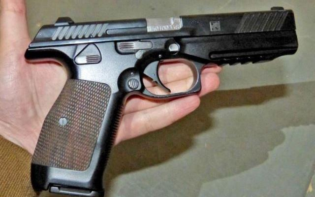 Полиция Эстонии отказалась от пистолетов Макарова