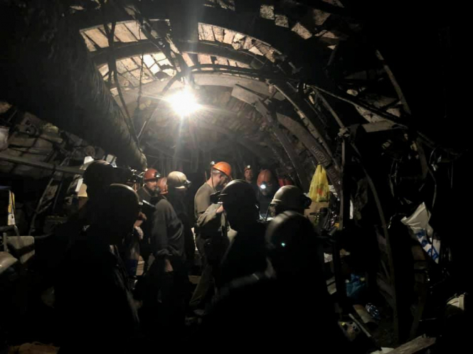 На Луганщині шахтарі 30-й день страйкують під землею 